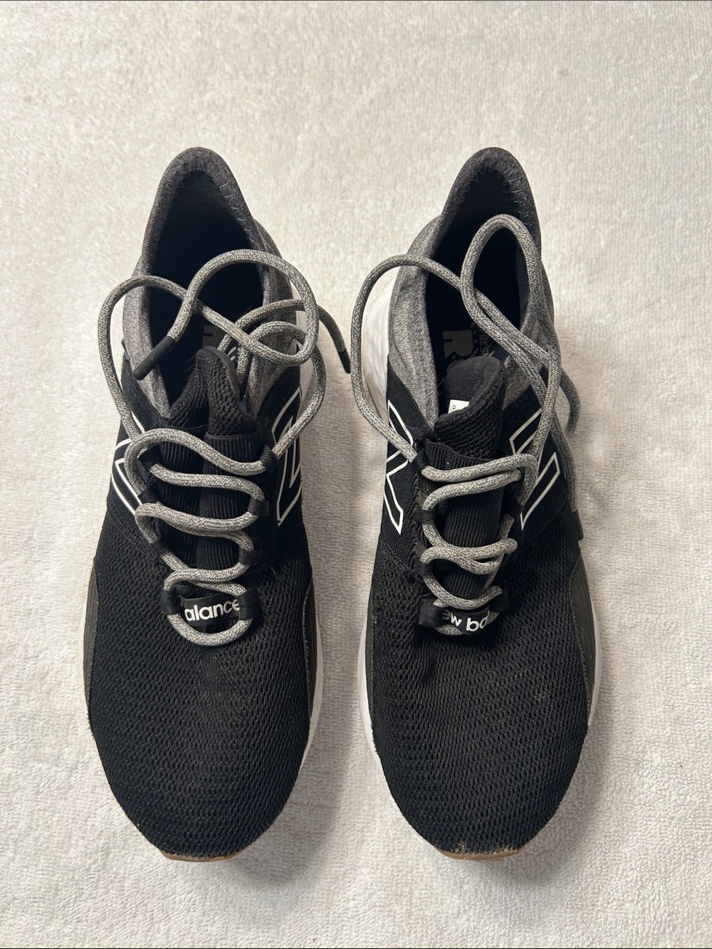 New Balance Fresh Foam Roav Running Shoe, Size 7.5.